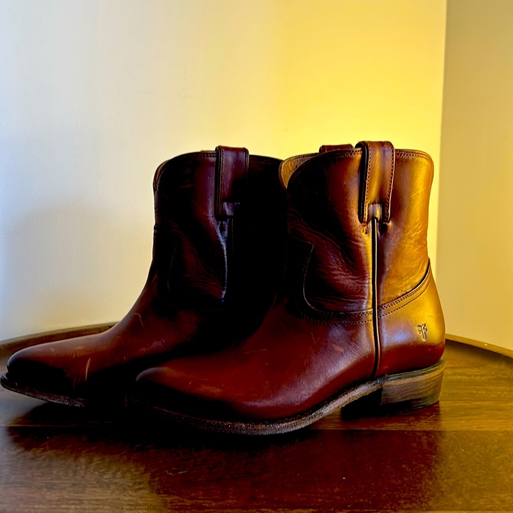 NW FRYE Boots Billy Leather